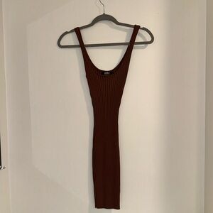 Hera Collection — Body Con Midi Dress